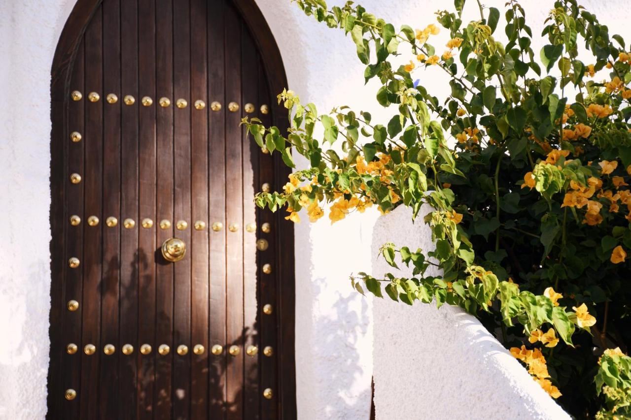 Yellow Jasper - Gemstone Getaway Holiday home